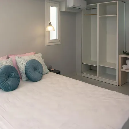 Gigi Star Luxury Apartvilla With Pool, Panoramic Sea View * 티실리비