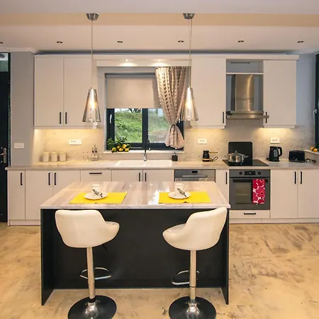 Gigi Star Luxury Apartvilla With Pool, Panoramic Sea View 아파트