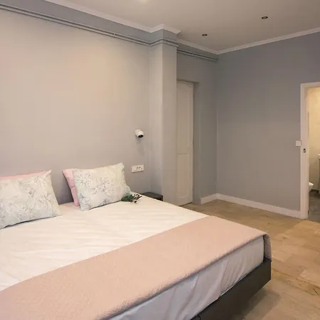 Apartment Gigi Star Luxury Apartvilla With Pool, Sea View