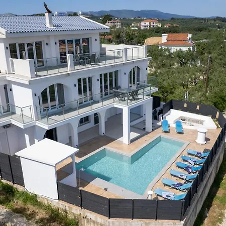 Gigi Star Luxury Apartvilla With Pool, Panoramic Sea View Apartmán