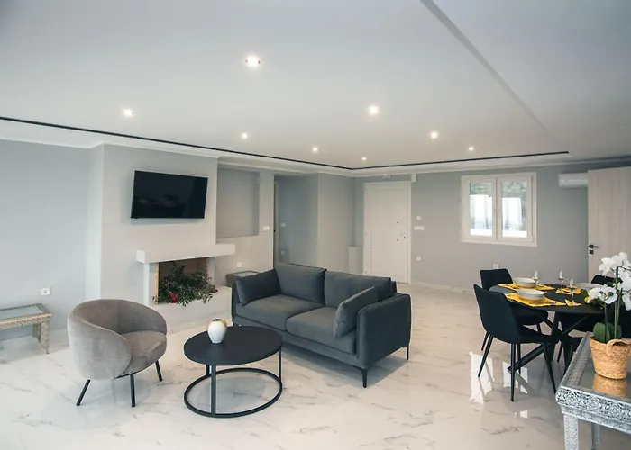 Gigi Star Luxury Apartvilla With Pool, Panoramic Sea View Τσιλιβί