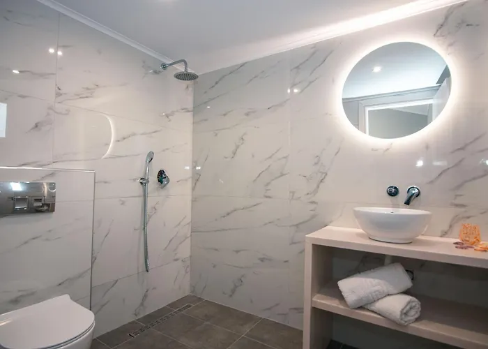 Gigi Star Luxury Apartvilla With Pool, Panoramic Sea View Διαμέρισμα Τσιλιβί