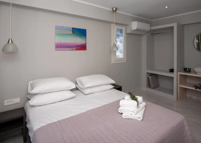 Gigi Star Luxury Apartvilla With Pool, Panoramic Sea View * Τσιλιβί